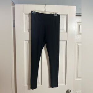 JOAN VASS | solid black, tummy control leggings, size small